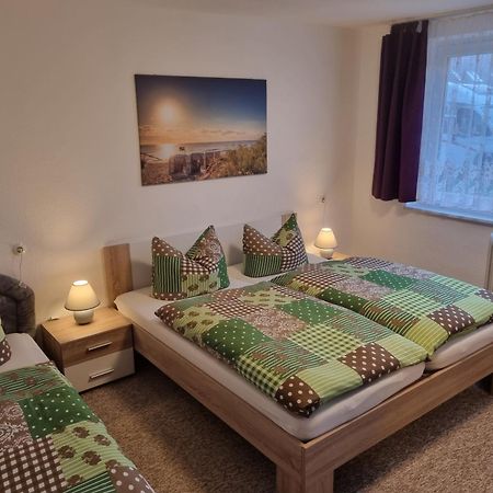 Urlaub Bei Familie Schaening 2-Zimmer-Ferienwohnung Dierhagen Exterior photo